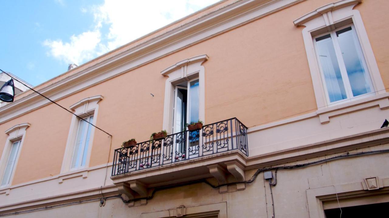 Casa Di Lo Suites Λέτσε Εξωτερικό φωτογραφία